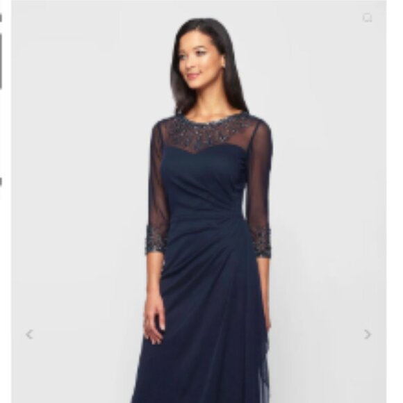 Alex Evenings Dresses & Skirts - Alex Evenings Joanna Sweetheart Neckline Gown. Size 16 Navy